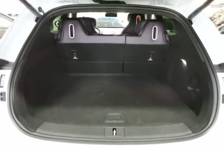 Used Avatr 07 2024 Ultra All-Electric Four-Wheel Drive Trunk