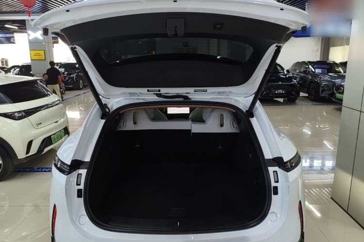 Used Avatr 07 2024 Pro+ All-Electric Version Trunk