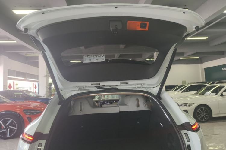 Used Avatr 07 2024 Max Pure Electric Edition Trunk