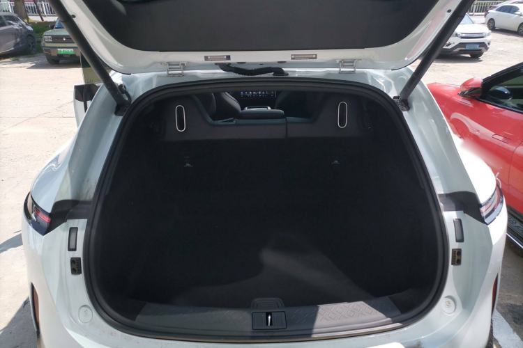 Used Avatr 07 2024 Pro Pure Electric Version Trunk
