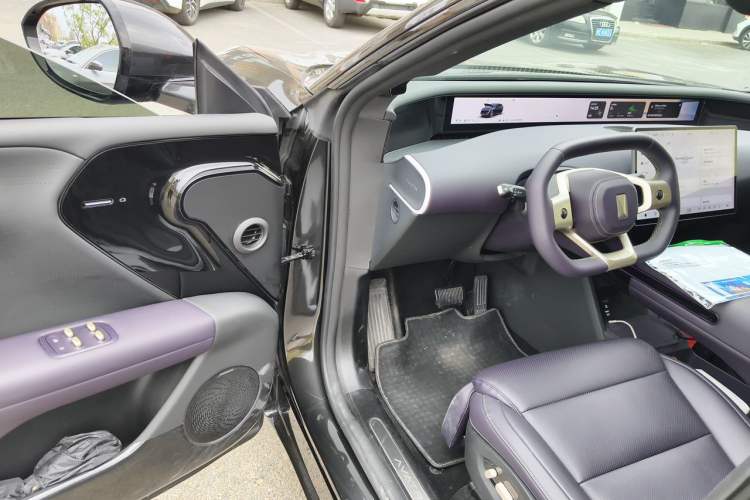 Used Avatr 07 2026 Elite Range-Extended Version 52.01kWh Driver Seat