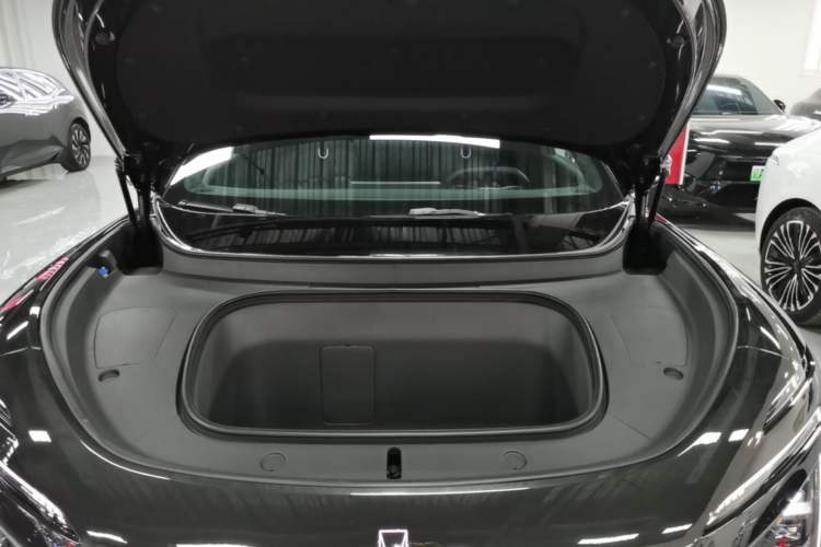 Used Avatr 07 2026 Ultra Pure-Electric All-Wheel-Drive Version Engine Bay