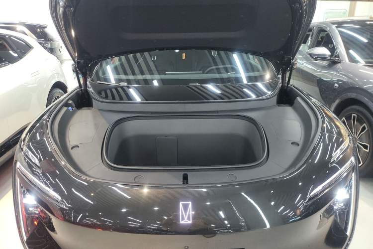 Used Avatr 07 2026 Elite Pure-Electric Version Engine Bay