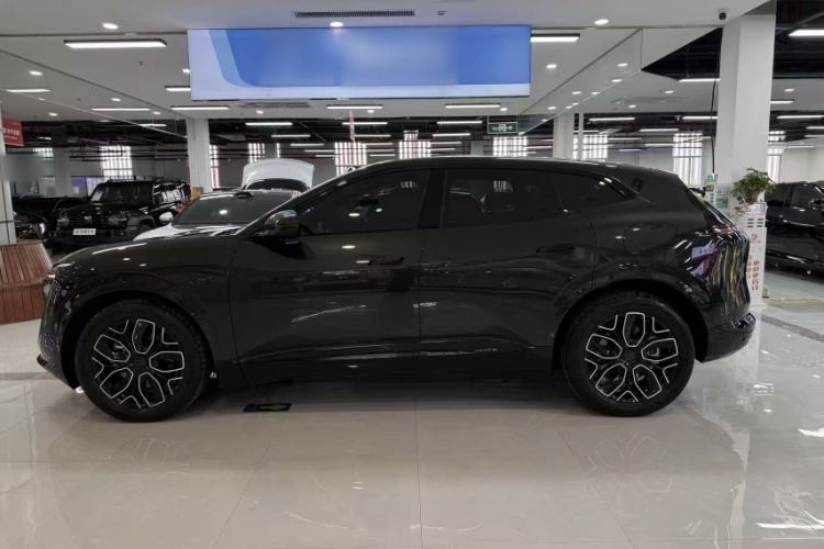 Used Avatr 07 2026 Elite Range-Extended Version 52.01kWh Exterior 5