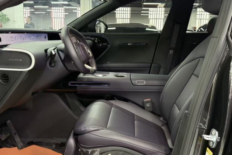 Used Avatr 07 2026 Elite Range-Extended Version 52.01kWh Interior 4