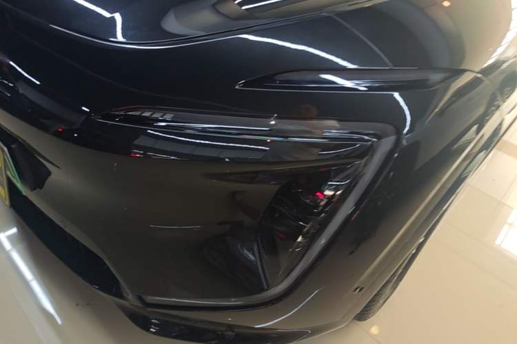 Used Avatr 07 2026 Ultra Pure-Electric All-Wheel-Drive Version Left Front Headlight