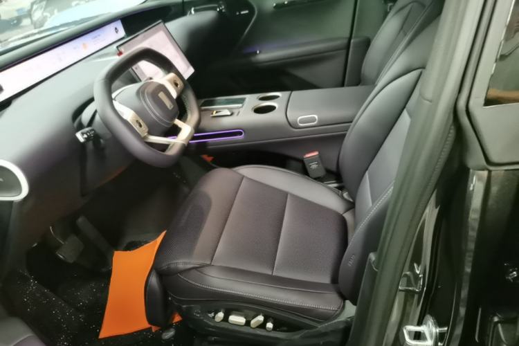 Used Avatr 07 2026 Elite Range-Extended Version 52.01kWh Left Front Seat