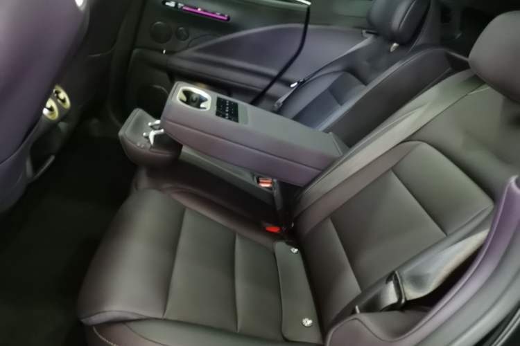 Used Avatr 07 2026 Max+ Pure-Electric Version Left Rear Seat