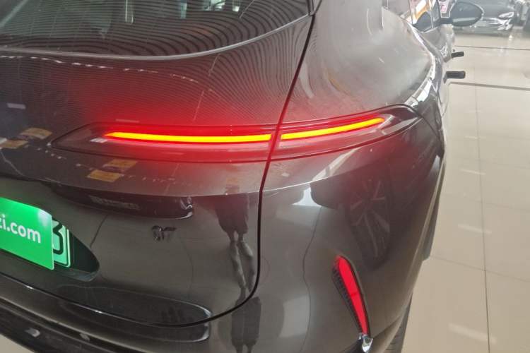 Used Avatr 07 2026 Elite Pure-Electric Version Right Rear Taillight