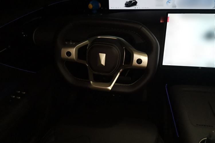 Used Avatr 07 2026 Elite Range-Extended Version 52.01kWh Steering Wheel