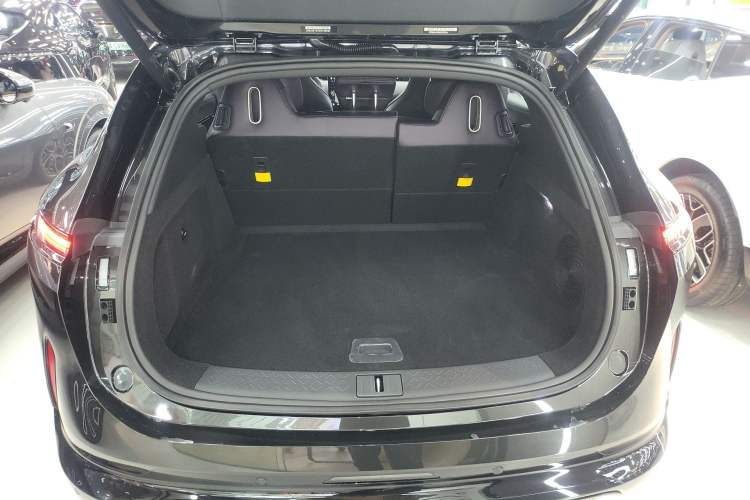 Used Avatr 07 2026 Elite Pure-Electric Version Trunk
