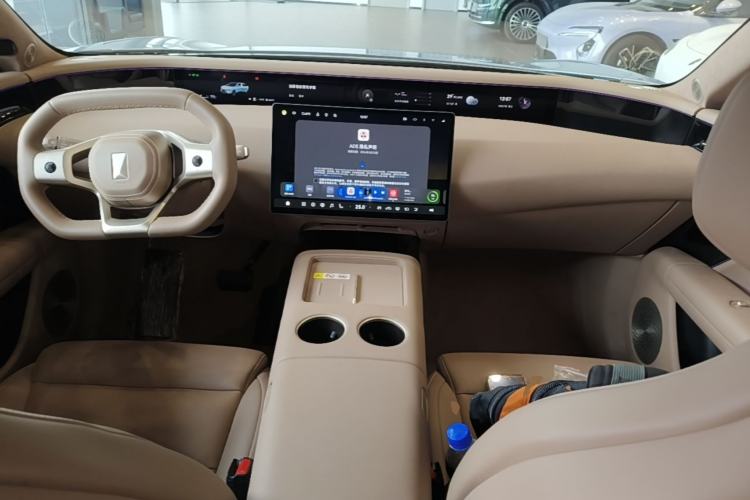 Used Avatr 07 2026 Max+ Pure-Electric Version Center Console