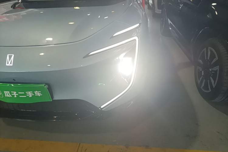 Used Avatr 07 2026 Ultra Pure-Electric All-Wheel-Drive Version Left Front Headlight