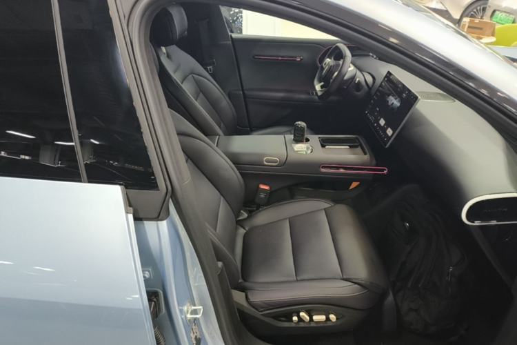 Used Avatr 07 2026 Ultra Pure-Electric All-Wheel-Drive Version Right Front Seat