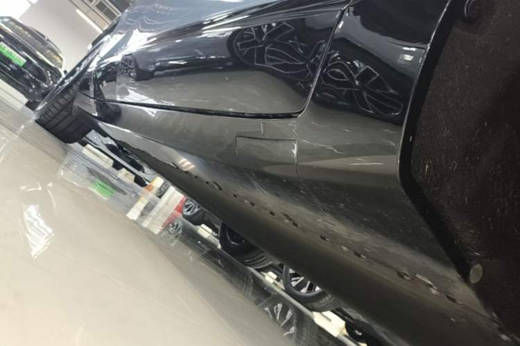 Used Avatr 07 2026 Ultra Pure-Electric All-Wheel-Drive Version Right Side Sill