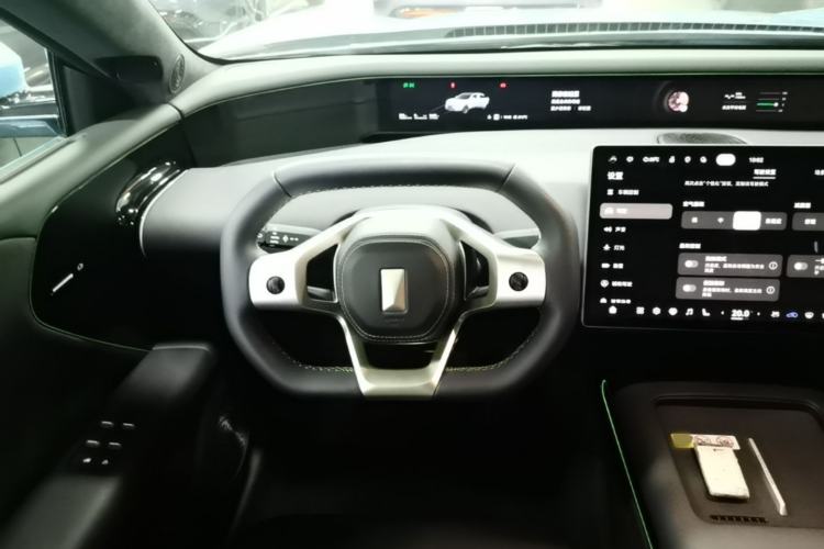 Used Avatr 07 2026 Ultra Pure-Electric All-Wheel-Drive Version Steering Wheel