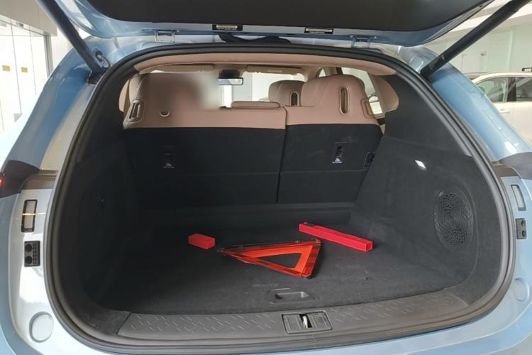 Used Avatr 07 2026 Max+ Pure-Electric Version Trunk