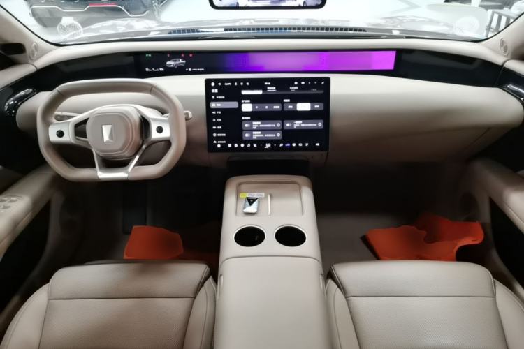 Used Avatr 07 2026 Ultra Pure-Electric All-Wheel-Drive Version Center Console