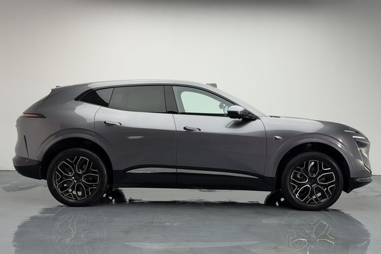 Used Avatr 07 2026 Ultra Pure-Electric All-Wheel-Drive Version Exterior 11