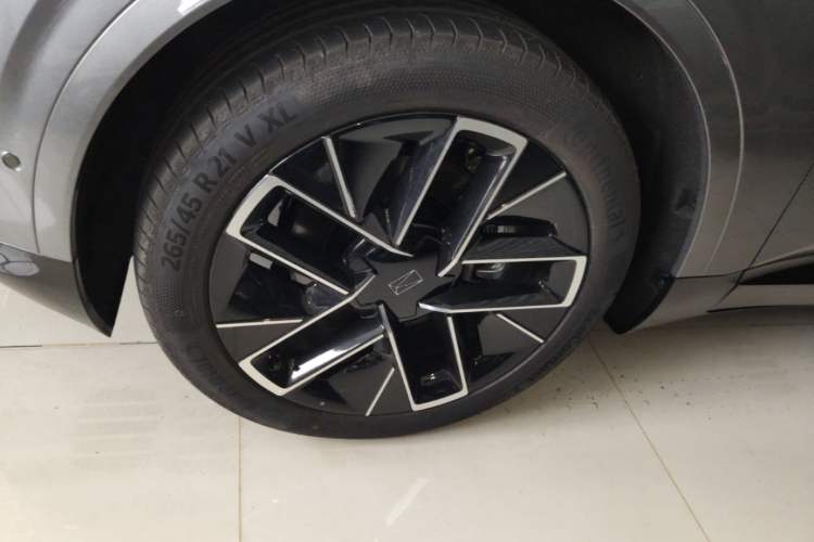 Used Avatr 07 2026 Max+ Pure-Electric Version Exterior 4