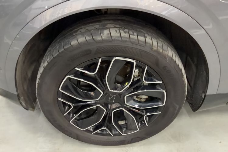 Used Avatr 07 2026 Ultra Pure-Electric All-Wheel-Drive Version Exterior 6