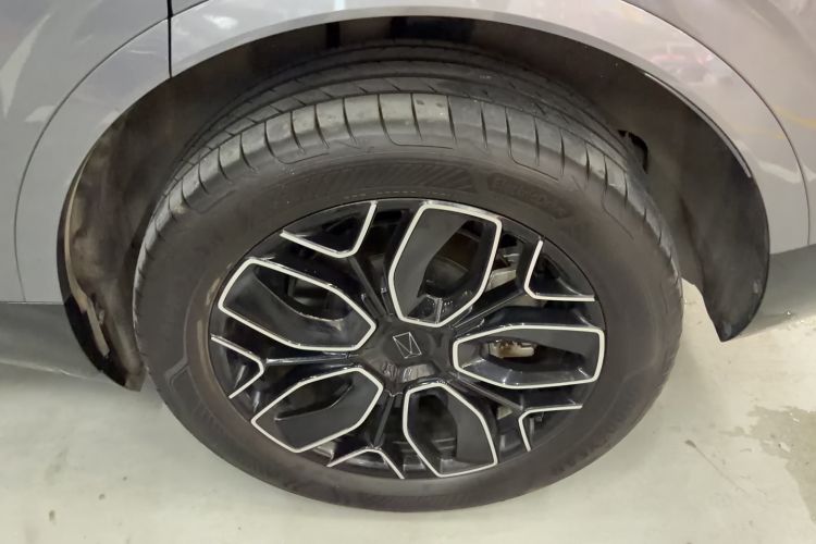 Used Avatr 07 2026 Ultra Pure-Electric All-Wheel-Drive Version Exterior 7