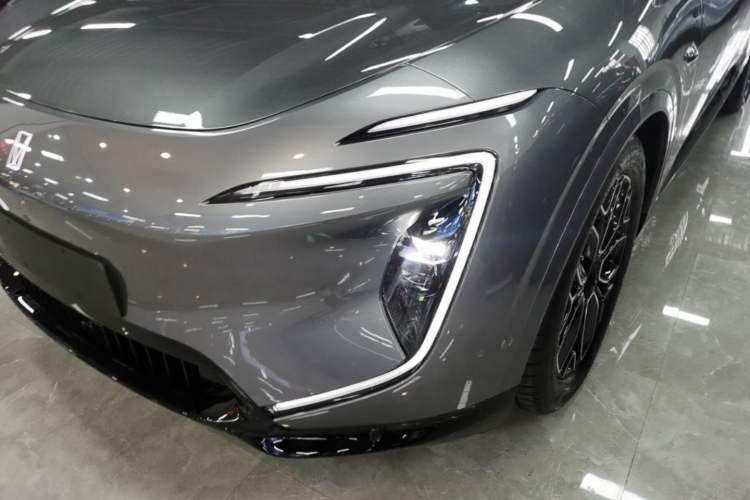Used Avatr 07 2026 Ultra Pure-Electric All-Wheel-Drive Version Left Front Headlight