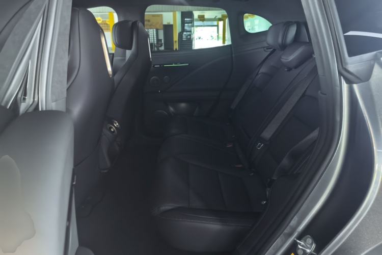 Used Avatr 07 2026 Ultra Pure-Electric All-Wheel-Drive Version Left Rear Seat