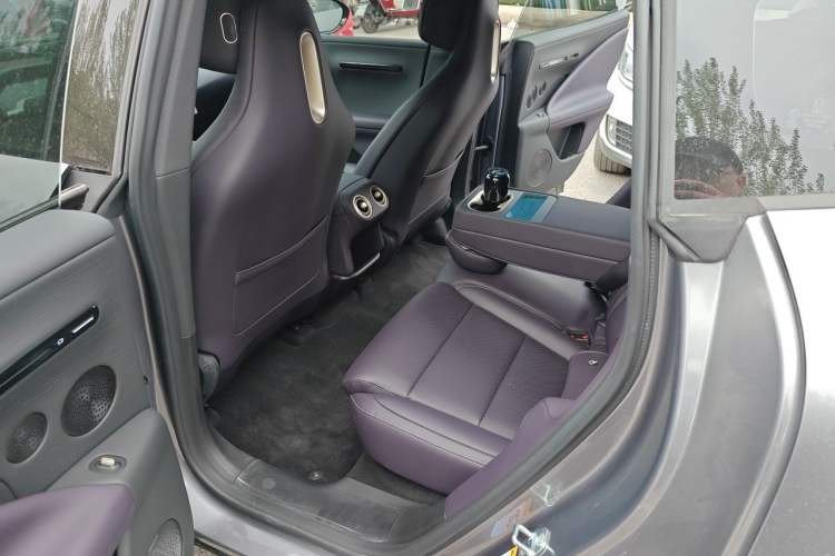 Used Avatr 07 2026 Elite Range-Extended Version Left Rear Seat