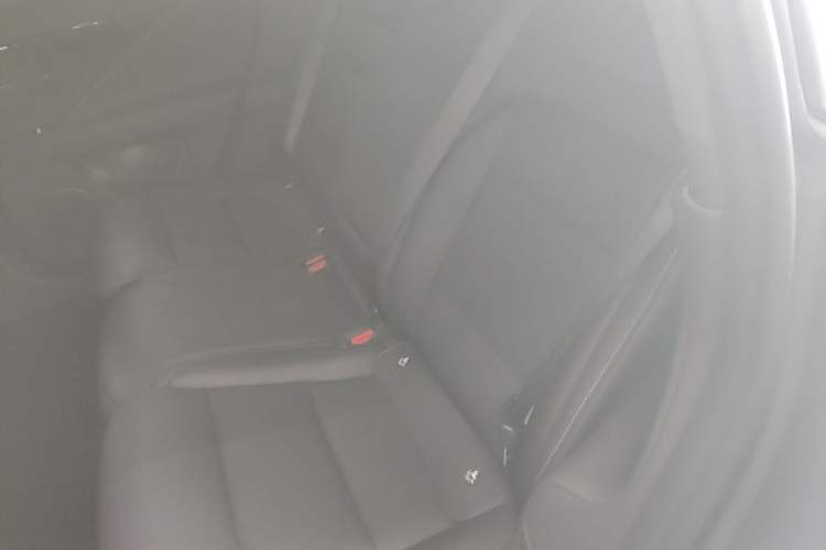 Used Avatr 07 2026 Ultra Pure-Electric All-Wheel-Drive Version Left Rear Seat