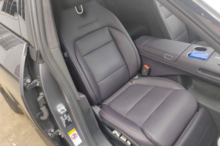 Used Avatr 07 2026 Ultra Pure-Electric All-Wheel-Drive Version Right Front Seat