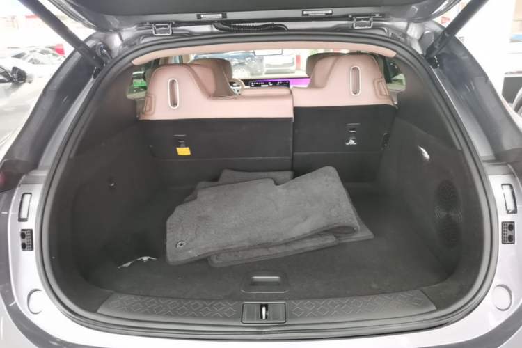 Used Avatr 07 2026 Ultra Pure-Electric All-Wheel-Drive Version Trunk