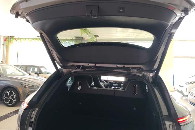 Used Avatr 07 2026 Ultra Pure-Electric All-Wheel-Drive Version Trunk