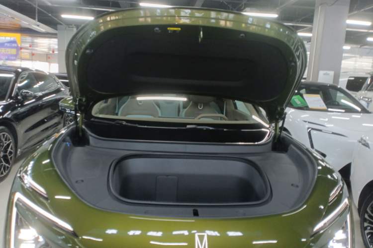 Used Avatr 07 2026 Ultra Pure-Electric All-Wheel-Drive Version Engine Bay