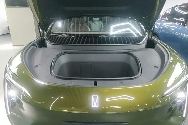 Used Avatr 07 2026 Ultra Pure-Electric All-Wheel-Drive Version Engine Bay