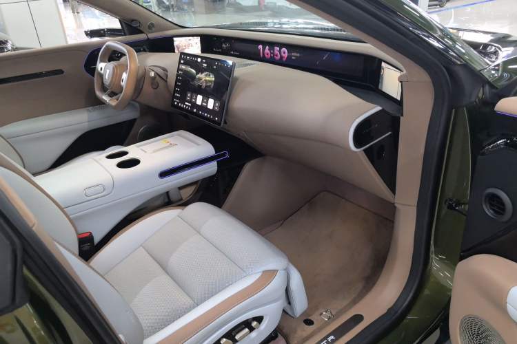 Used Avatr 07 2026 Ultra Pure-Electric All-Wheel-Drive Version Interior 2