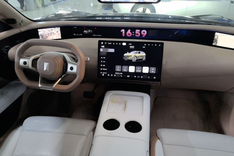 Used Avatr 07 2026 Ultra Pure-Electric All-Wheel-Drive Version Interior 3