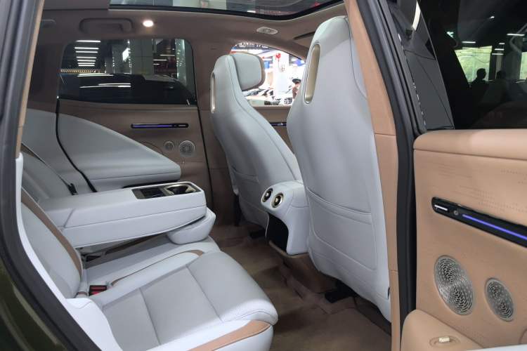 Used Avatr 07 2026 Ultra Pure-Electric All-Wheel-Drive Version Interior 5