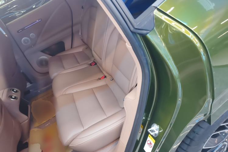 Used Avatr 07 2026 Ultra Pure-Electric All-Wheel-Drive Version Left Rear Seat
