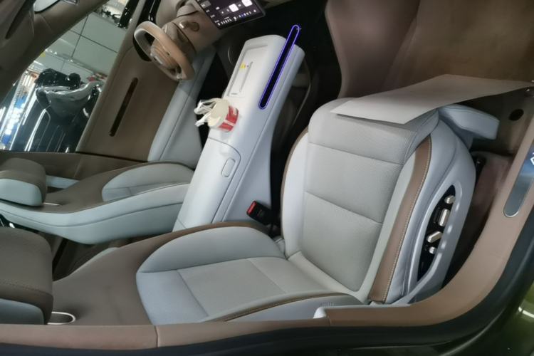 Used Avatr 07 2026 Ultra Pure-Electric All-Wheel-Drive Version Right Front Seat