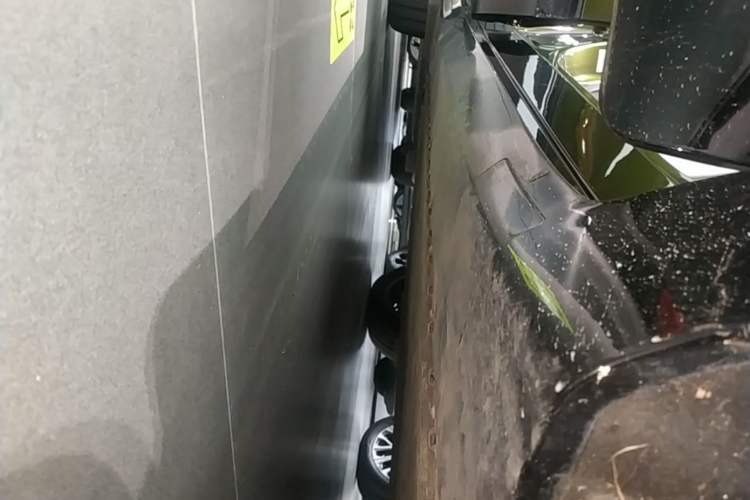 Used Avatr 07 2026 Ultra Pure-Electric All-Wheel-Drive Version Right Side Sill