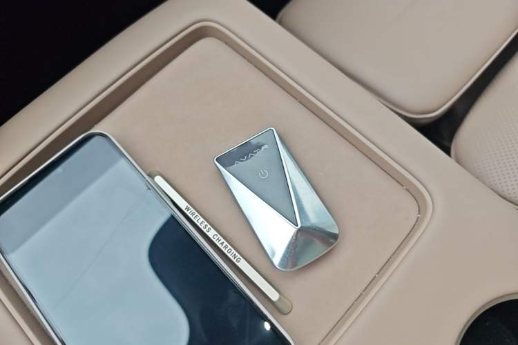 Used Avatr 07  Vehicle Key