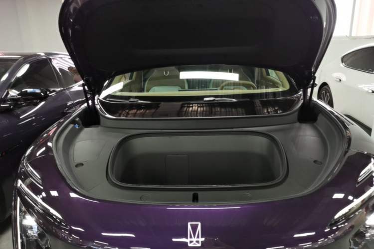 Used Avatr 07 2026 Ultra Pure-Electric All-Wheel-Drive Version Engine Bay