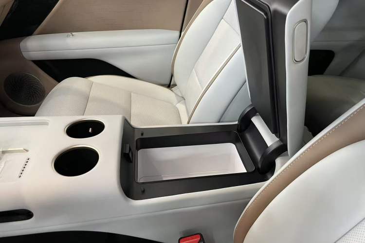 Used Avatr 07 2026 Ultra Pure-Electric All-Wheel-Drive Version Interior 4
