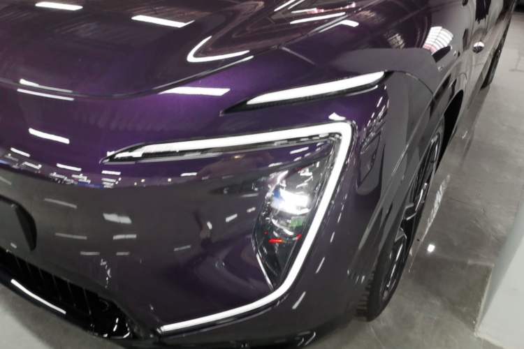 Used Avatr 07 2026 Ultra Pure-Electric All-Wheel-Drive Version Left Front Headlight