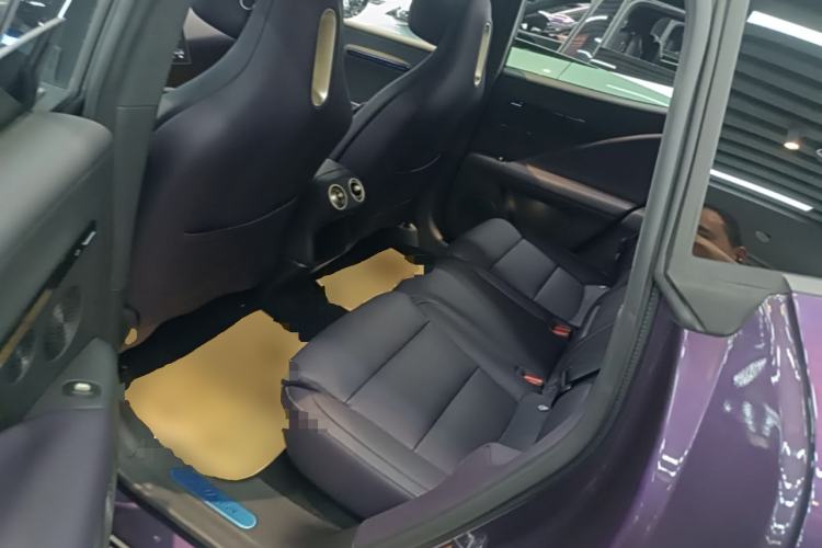 Used Avatr 07 2026 Ultra Pure-Electric All-Wheel-Drive Version Left Rear Seat