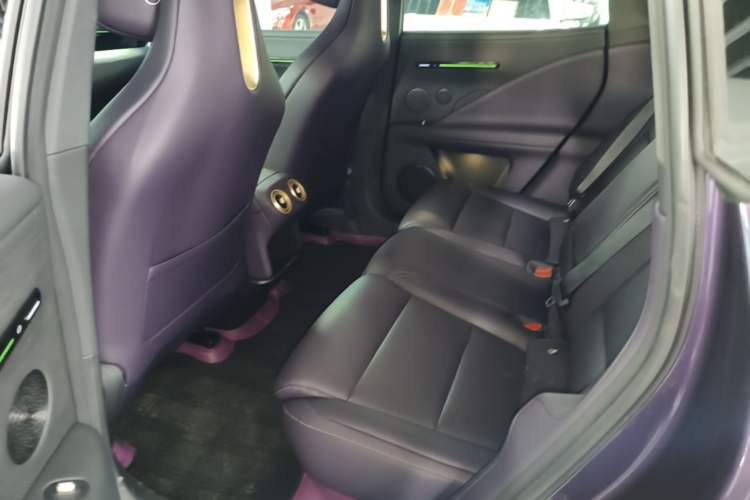 Used Avatr 07 2026 Elite Range-Extended Version 52.01kWh Left Rear Seat