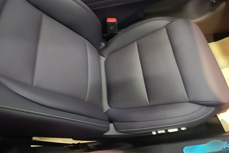 Used Avatr 07 2026 Ultra Pure-Electric All-Wheel-Drive Version Right Front Seat