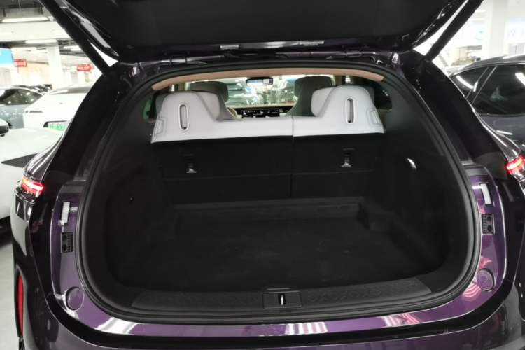 Used Avatr 07 2026 Ultra Pure-Electric All-Wheel-Drive Version Trunk