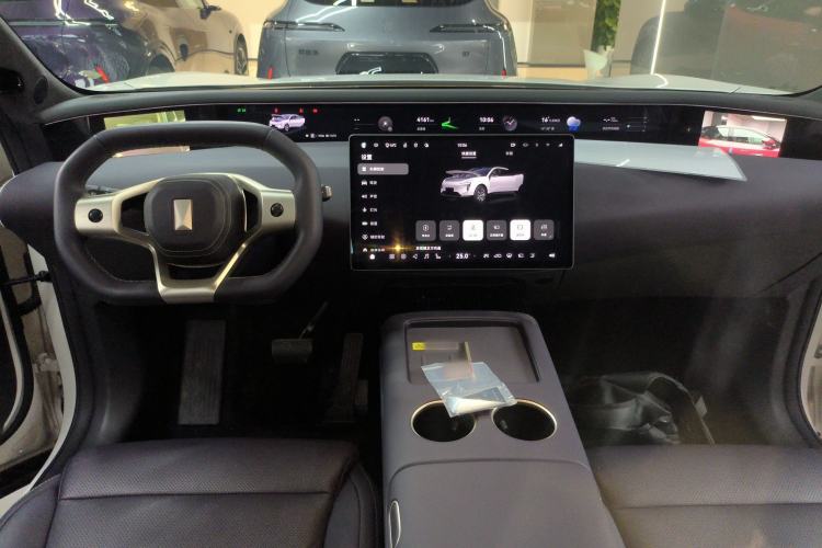 Used Avatr 07 2026 Ultra Pure-Electric All-Wheel-Drive Version Center Console